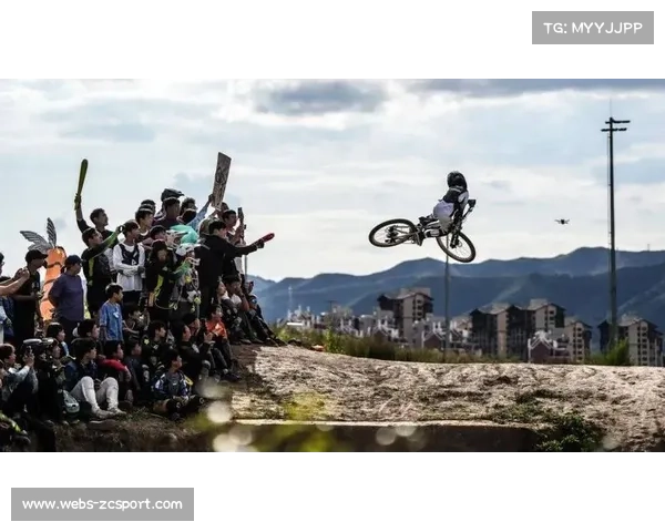 Enduro耐力赛与泵道竞速赛精彩亮相KMC杯山地嘉年华掀起赛事热潮 Enduro耐力赛与泵道竞速赛精彩亮相KMC杯山地嘉年华掀起赛事热潮