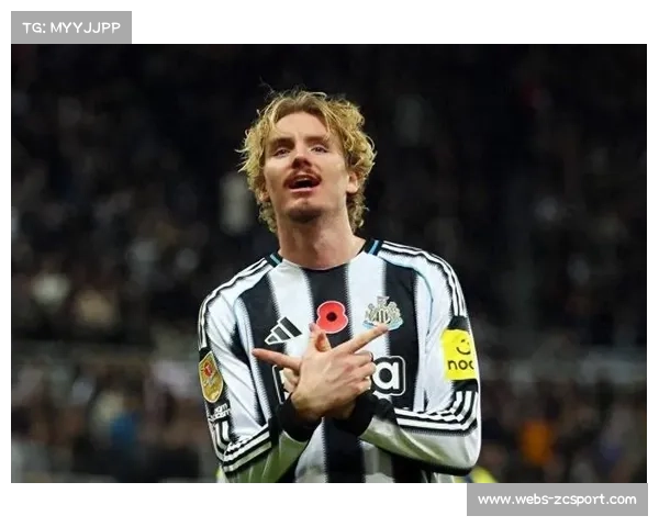 勒沃库森新援夸安萨头球中横梁反弹入网,幸运进球打开胜利之门 勒沃库森新援夸安萨头球中横梁反弹入网,幸运进球打开胜利之门